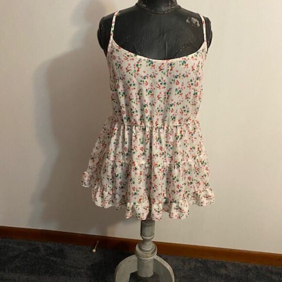 Truth Floral print Baby Doll tiered spaghetti strap top, size 1X - Picture 1 of 3